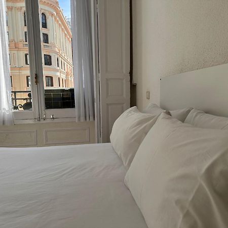Guest House Exito En Madrid Eksteriør bilde