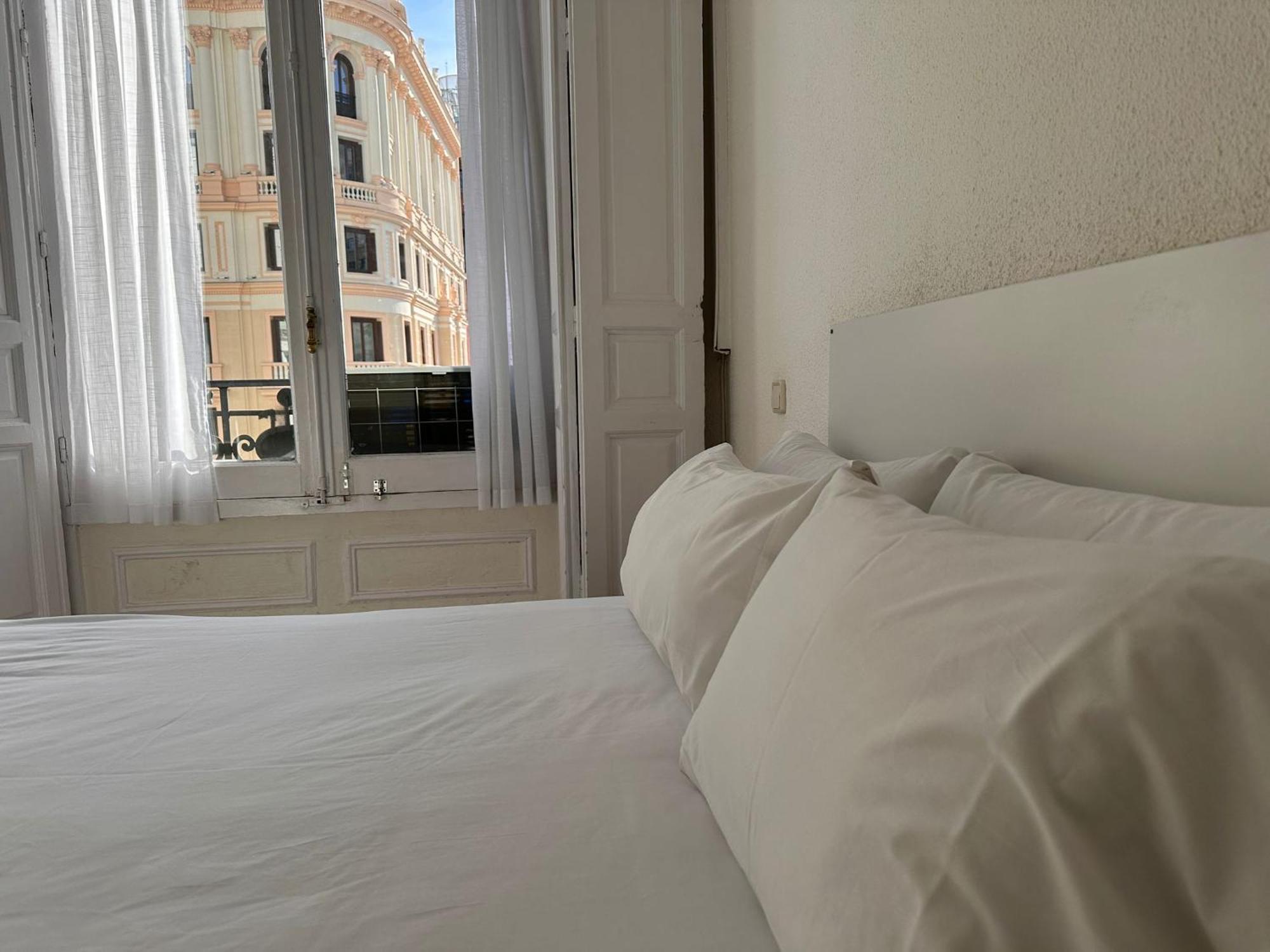 Guest House Exito En Madrid Eksteriør bilde