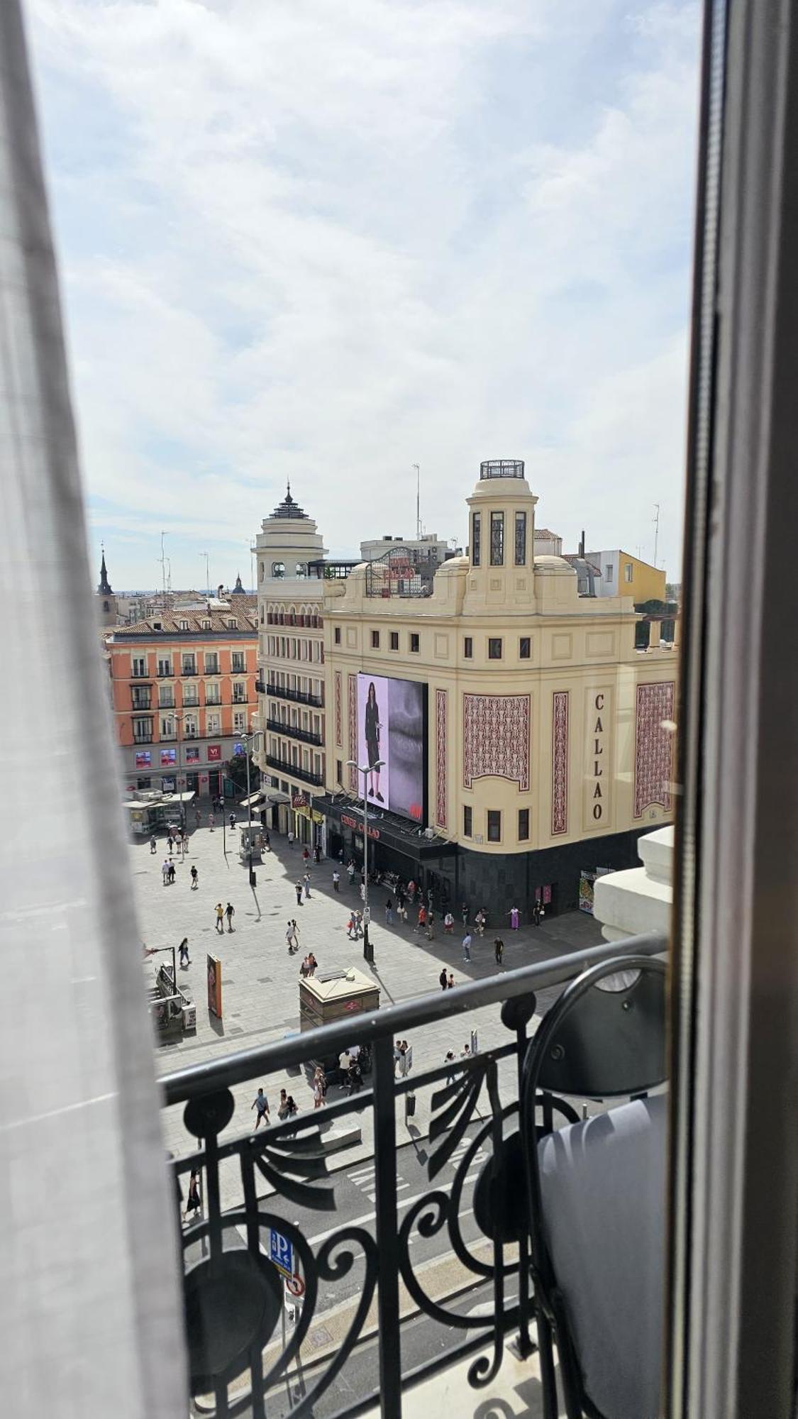 Guest House Exito En Madrid Eksteriør bilde